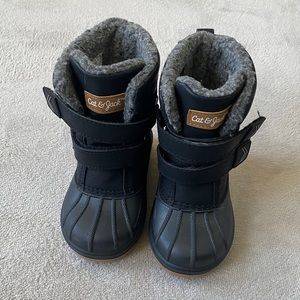 Kids winter boots